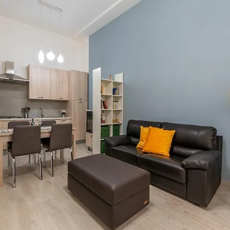 Apartament Vetriera 22 *