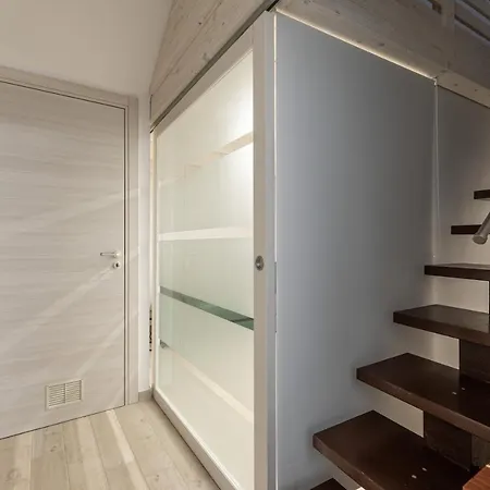Vetriera 22 Apartament